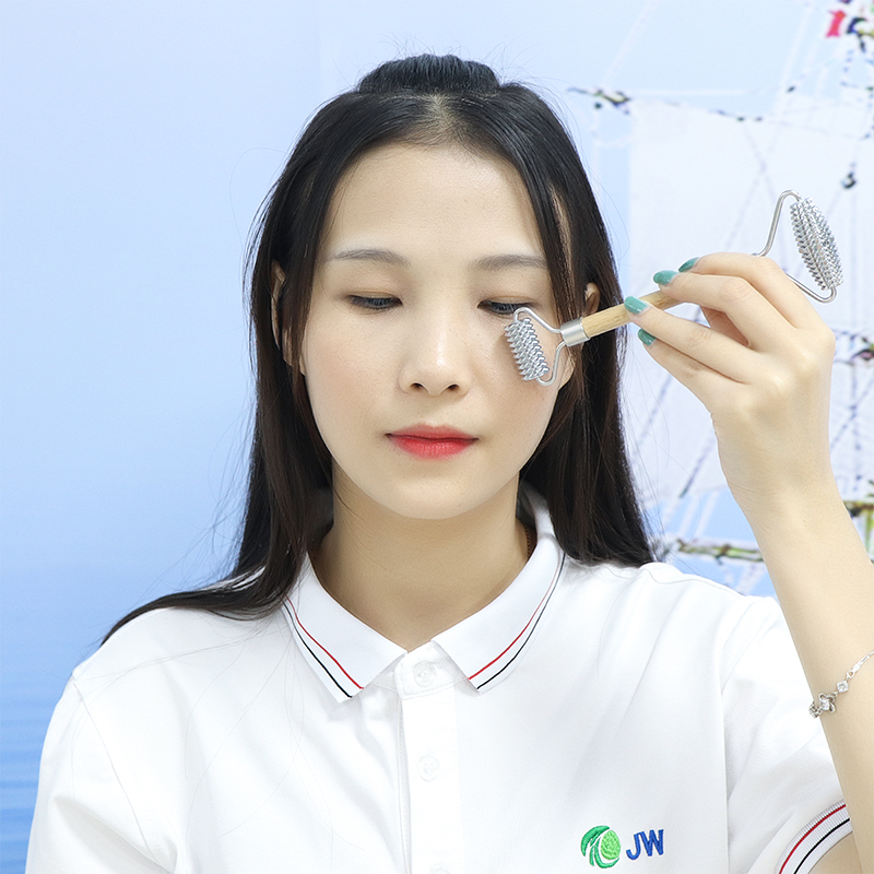 滚轮脸部按摩棒滚针面部按摩金属滚轮瘦脸仪双头面部滚轮按摩棒